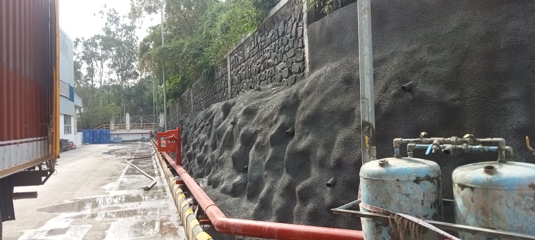 Stone Retaining Wall